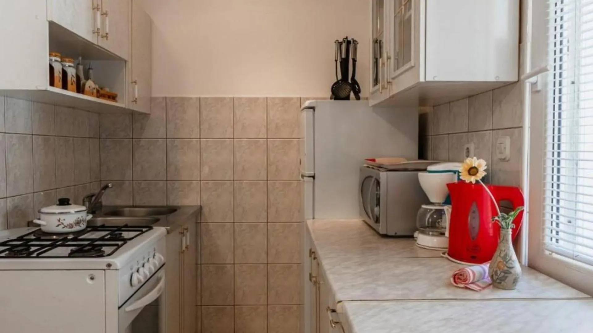 Le Ek Cozy Apartments - Two Bedroom 2 Vir
